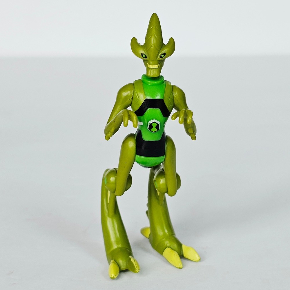 2012 Bandai Ben 10 Omniverse Crashhopper Action Figure Alien Toy 4" 32345